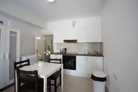 Nissi 49 Apartments - 35