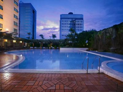 Menara Peninsula - 6
