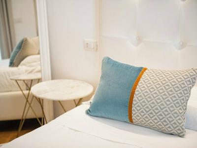PLEY Cagliari Boutique Rooms - 12