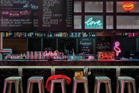 Moxy Frankfurt City Center - 36