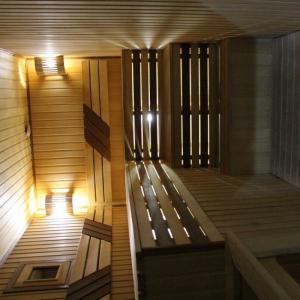 Gostinichny Kompleks "zolotoy Slon" - 85