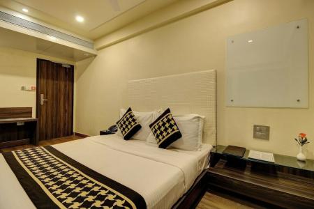 Mumbai House Juhu - 24