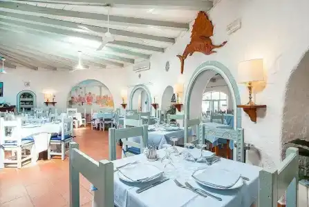 Stefania Boutique by the Beach - 2