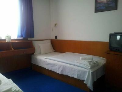 Botel Lisa - 41