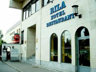 Rila Budapest - 1