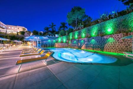 Hermitage Resort & Thermal Spa - 9