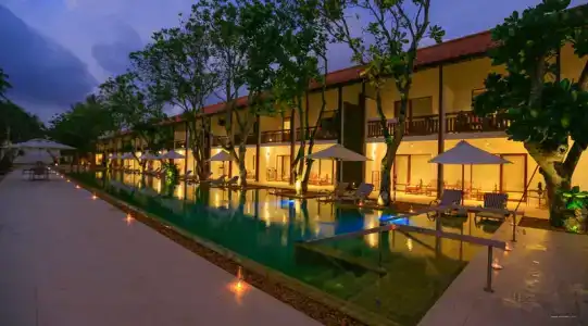 Pandanus Beach Resort & Spa - 0