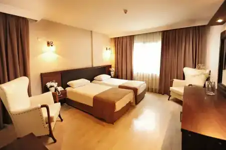 Üstün Alsancak - 25