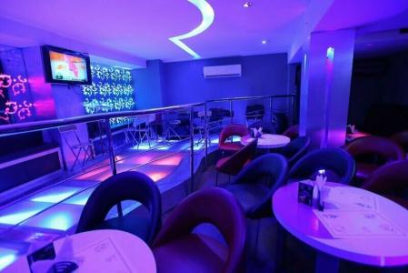 VIP International - 38