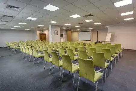 Hilton Garden Inn Riverside - 21