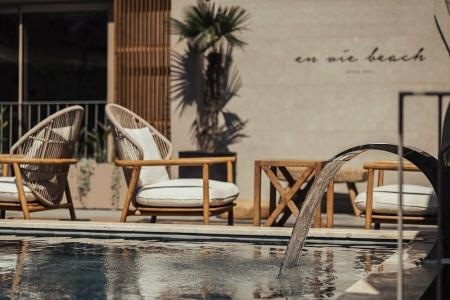 Sun by En VIE Beach - 23