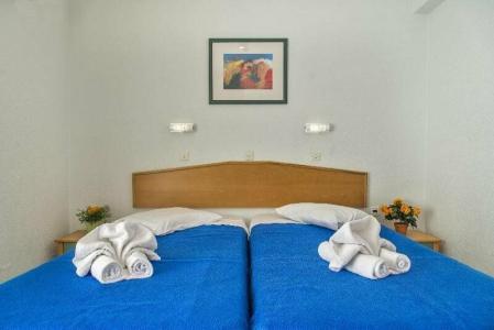 Erato Studios & Apartments - 14