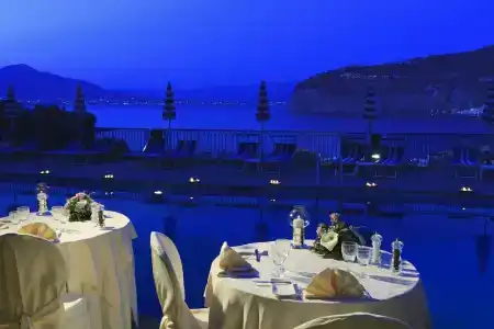 Grand Capodimonte - 30