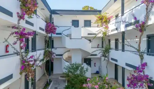 Ladonias Luna Beach Resort - 34