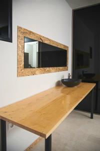 Piraeus Premium Suites - 38