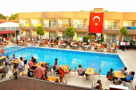 Sayanora & Park - 19