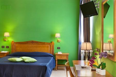 Ulisse Deluxe Hostel - 7