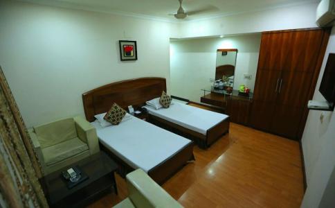 VIP International - 27