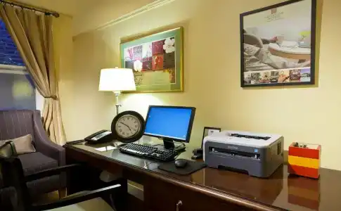 The Inn at Union Square – No Resort Fee - 7