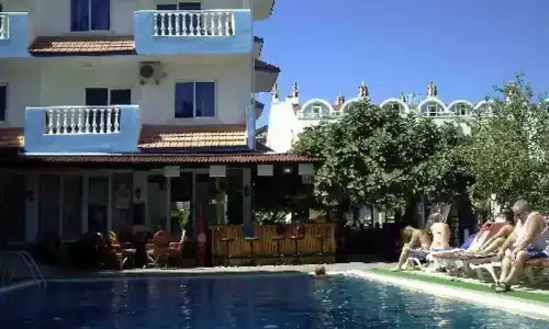 Atlantis Apartments - 10