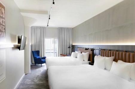 Radisson Blu Seaside, - 30