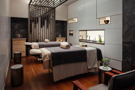 The Ritz-Carlton - 9