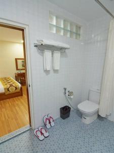 Royal Pearl - 7