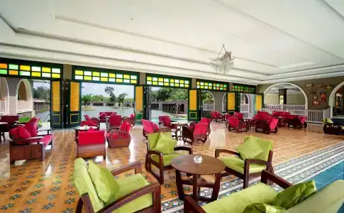 The Westlake & Resort Yogyakarta - 42