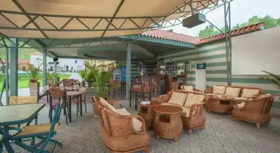 Best Western Bohemian Resort - 22