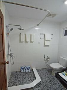 Royal Pearl - 10