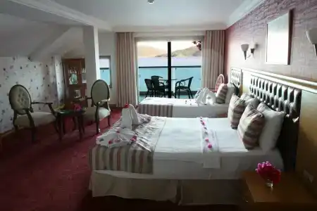 Orsmaris Boutique - Boutique Class - 28