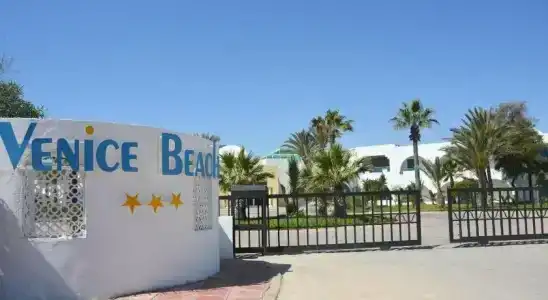 Venice Beach- Families and Couples Only - 4