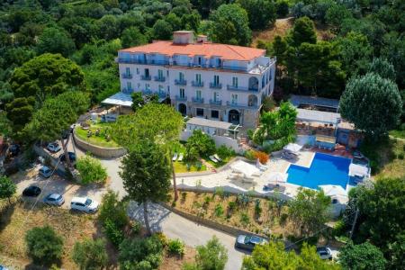 Garden Riviera - 24