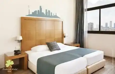 Debrah Brown, a Member of Browns - 3