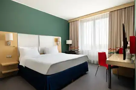 Park Inn by Radisson - 5