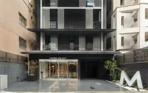 M’s Est Shijo - Karasuma - 4