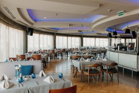 Renaissance Izmir - 35