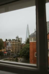 The Lalit London - 8