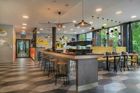 Holiday Inn - the niu, FURY ASCHHEIM MESSE by IHG - 38