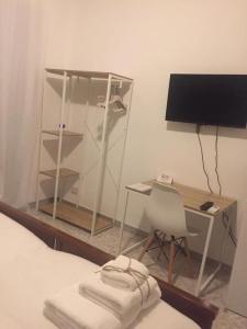 Gatto Bianco Picone 19 - 14