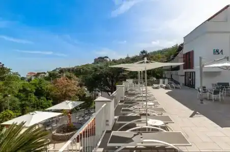 Metropole - 2