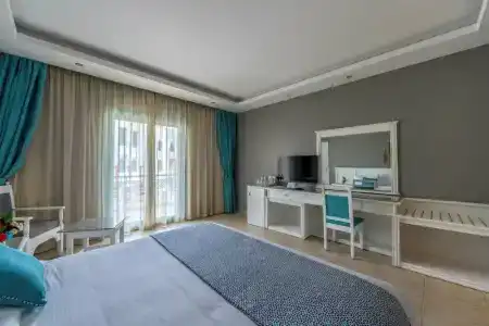 Sunrise Garden Beach Resort - 5