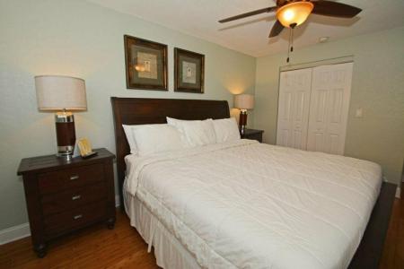 Westwinds Waterfront Resort - 34