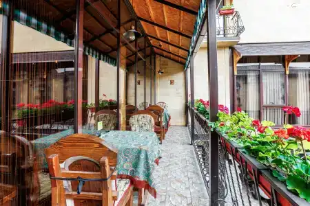 Nochnoy Kvartal - 24