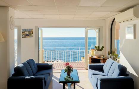 Weber Ambassador - 5