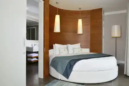 Sundance Residences & Suites - 35