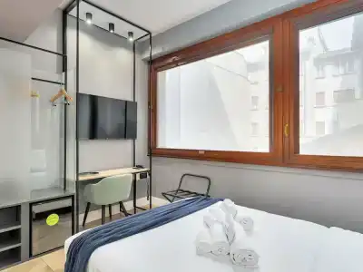 B&B Milano City Center Duomo - 17