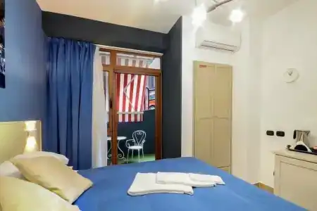 B&B Sorrento Queen - 26