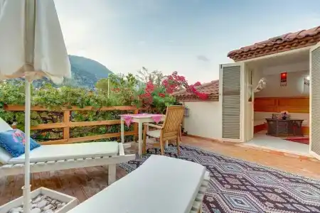 Oyster Residences - 37