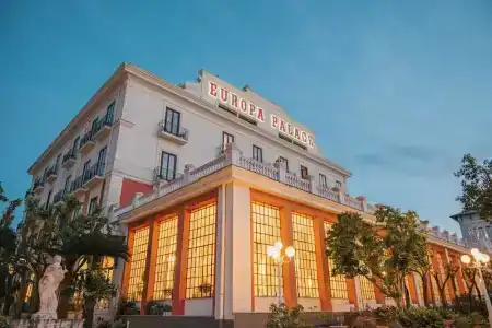 Grand Europa Palace - 17